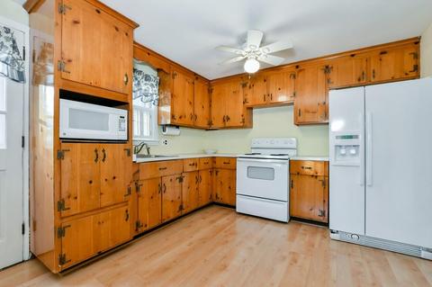 6 Capen Ln, Dedham, MA 02026 photo 10