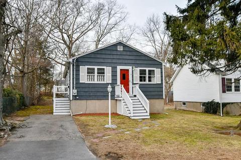 6 Capen Ln, Dedham, MA 02026 photo 2