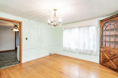 175 Roosevelt Ave, Springfield, MA 01118 photo 12