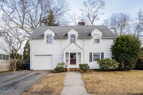 175 Roosevelt Ave, Springfield, MA 01118 photo 1