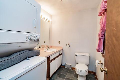 175 Roosevelt Ave, Springfield, MA 01118 photo 17
