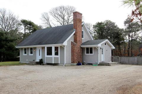 135 Circle, Eastham, MA 02642 photo 1