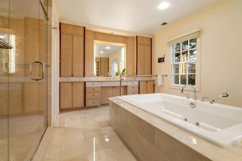 16 Rolling Ln, Dover, MA 02030 photo 22