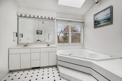 56 Foundry Rd, Sharon, MA 02067 photo 16