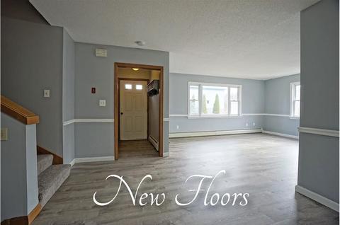 135 Hampstead Rd, Derry, NH 03038 photo 9