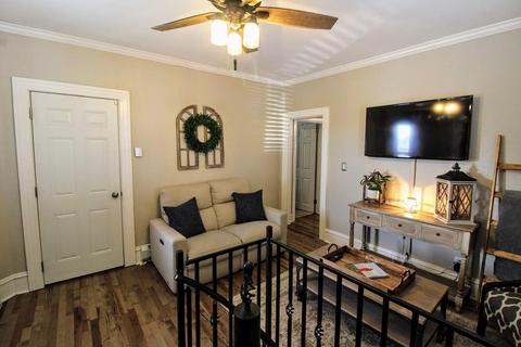 27 16th St, Fall River, MA 02723 photo 10