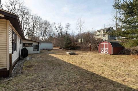 26 Gould Rd, Ware, MA 01082 photo 4