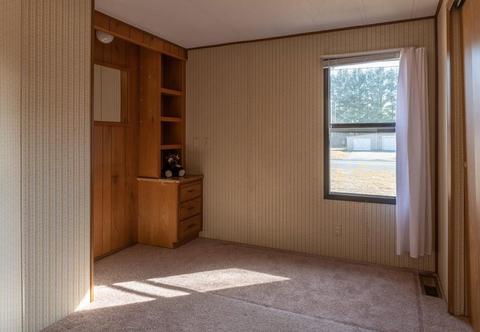 26 Gould Rd, Ware, MA 01082 photo 13