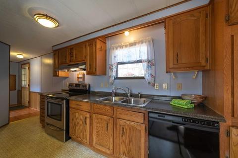 26 Gould Rd, Ware, MA 01082 photo 6