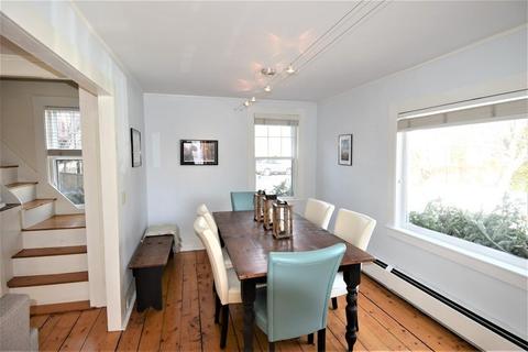 13 Waldron St, Marblehead, MA 01945 photo 8