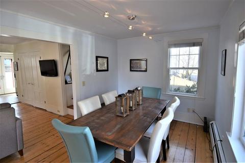 13 Waldron St, Marblehead, MA 01945 photo 9
