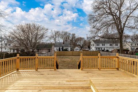28 Heather St, Beverly, MA 01915 photo 27