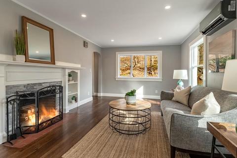 28 Heather St, Beverly, MA 01915 photo 8