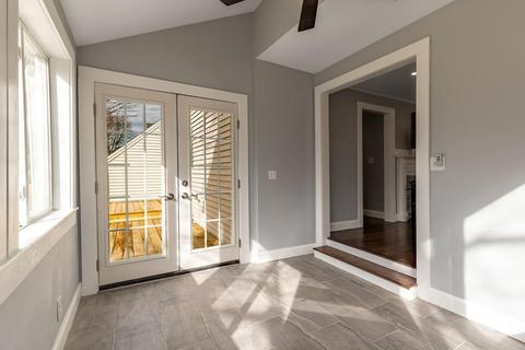 28 Heather St, Beverly, MA 01915 photo 14