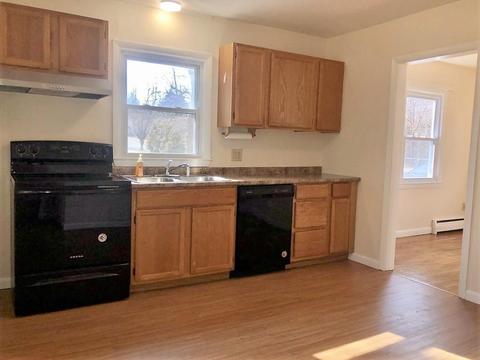 623 Parker St, Springfield, MA 01129 photo 3