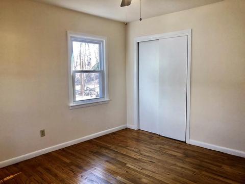 623 Parker St, Springfield, MA 01129 photo 9