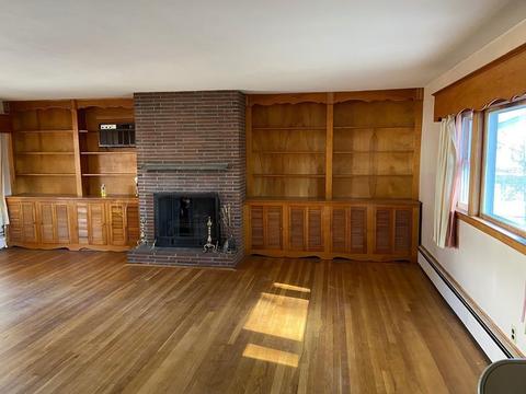 8 Broad St, Randolph, MA 02368 photo 2