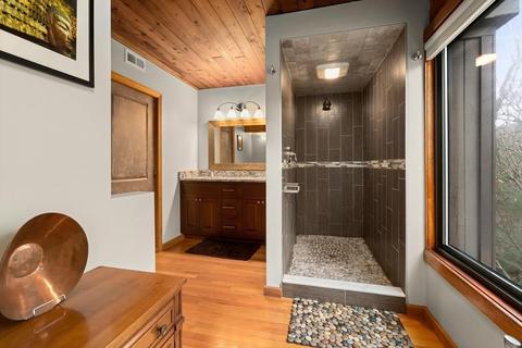 48 Forest Ridge Rd, Weston, MA 02493 photo 21