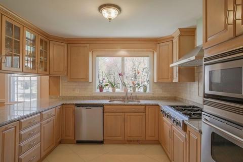 11 Lantern Rd, Framingham, MA 01702 photo 12