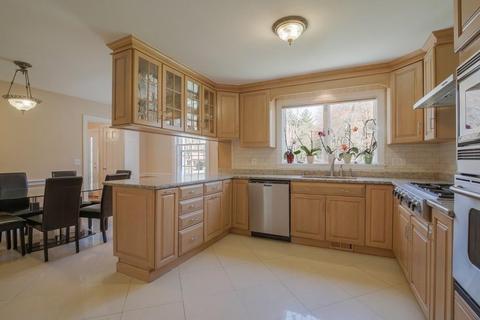 11 Lantern Rd, Framingham, MA 01702 photo 11