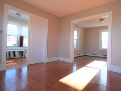 51 Kosciusko St, Springfield, MA 01151 photo 5