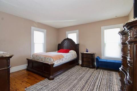38 Dexter St, Springfield, MA 01105 photo 25