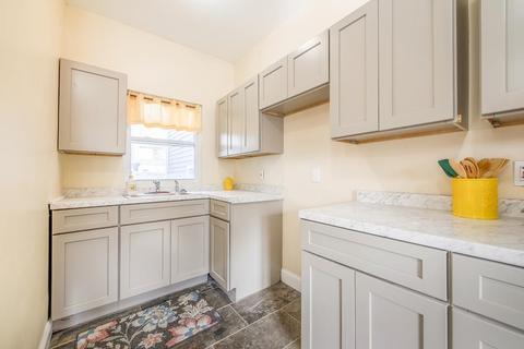 71 Yale St, Springfield, MA 01109 photo 5