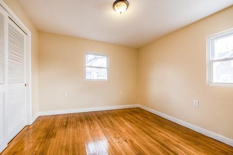 71 Yale St, Springfield, MA 01109 photo 23