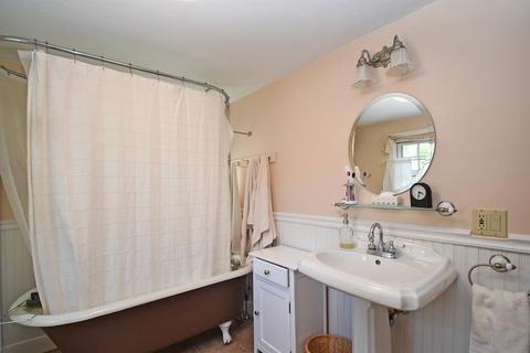 55 Lowell St, Reading, MA 01867 photo 13