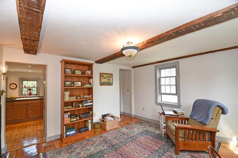 55 Lowell St, Reading, MA 01867 photo 9