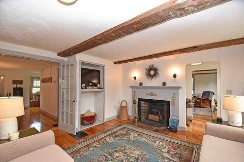 55 Lowell St, Reading, MA 01867 photo 5