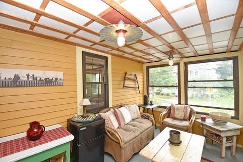 55 Lowell St, Reading, MA 01867 photo 2