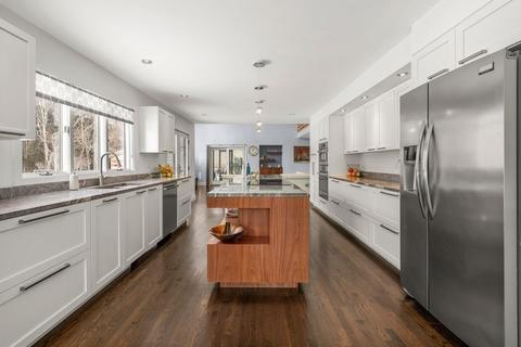6 Hunt Dr, Dover, MA 02030 photo 9