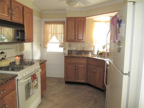 54 Blue Bell Rd, Worcester, MA 01606 photo 4