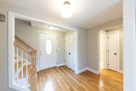 8 Chicory Cir, Mashpee, MA 02649 photo 6