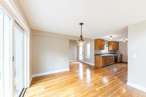 8 Chicory Cir, Mashpee, MA 02649 photo 11
