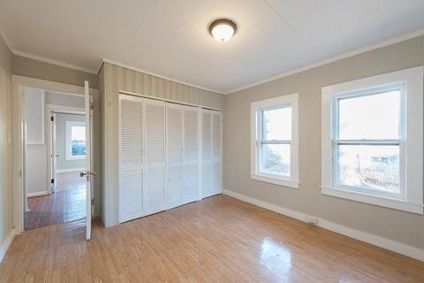 99 Monticello Ave, Springfield, MA 01109 photo 8