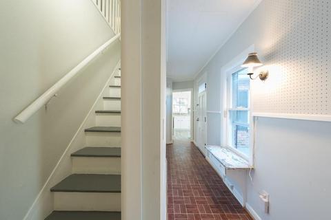 99 Monticello Ave, Springfield, MA 01109 photo 11
