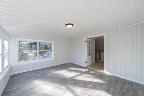 99 Monticello Ave, Springfield, MA 01109 photo 14