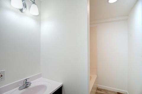 25 Gibbs St, Worcester, MA 01607 photo 19
