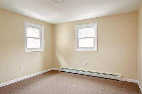 25 Gibbs St, Worcester, MA 01607 photo 10