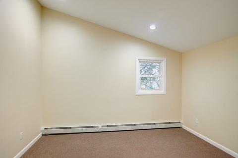25 Gibbs St, Worcester, MA 01607 photo 14