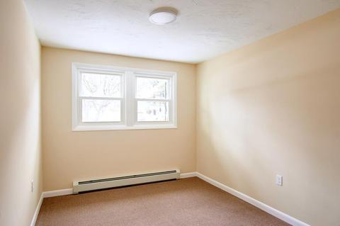 25 Gibbs St, Worcester, MA 01607 photo 13