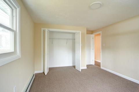 25 Gibbs St, Worcester, MA 01607 photo 12