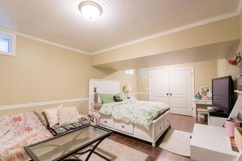 611 Tucker St, Fall River, MA 02721 photo 21