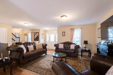 611 Tucker St, Fall River, MA 02721 photo 4