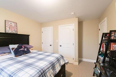 611 Tucker St, Fall River, MA 02721 photo 17