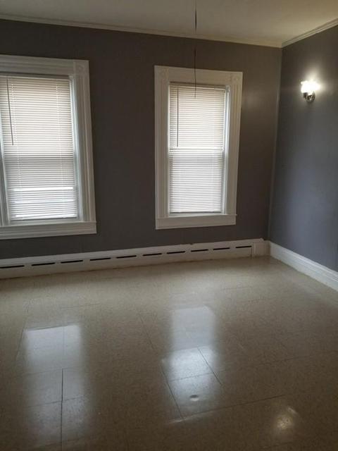 53 Hall St, Springfield, MA 01108 photo 13