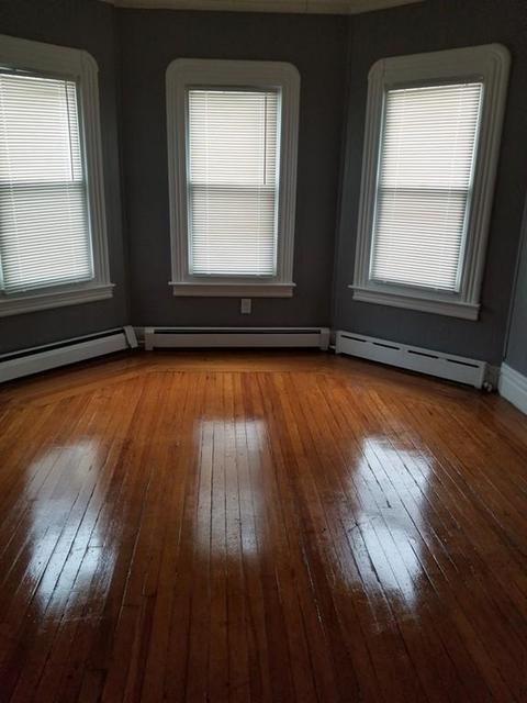53 Hall St, Springfield, MA 01108 photo 14