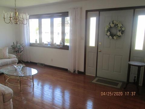 49 Willwood St, Chicopee, MA 01013 photo 5